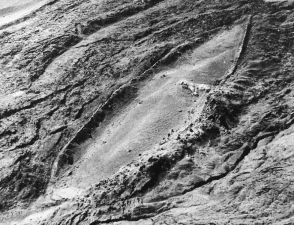 Black and white photo of the Ark in 1961.