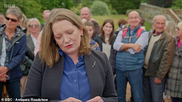Susan went on to describe how the gold and silver mounts were 'two entwined hearts' and could have been given as a 'marriage gift'