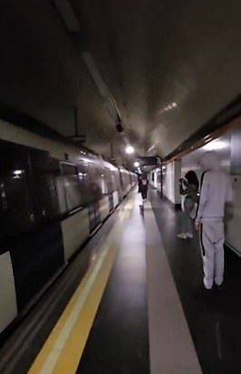 Madrid Metro blackoutSpain and Portugal power outagehttps://x.com/theinformant_x/status/1916811769915338932