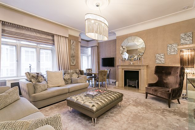 Who lived in a flat like this? 105 Mount Street became Churchill's pied-à-terre in August 1900