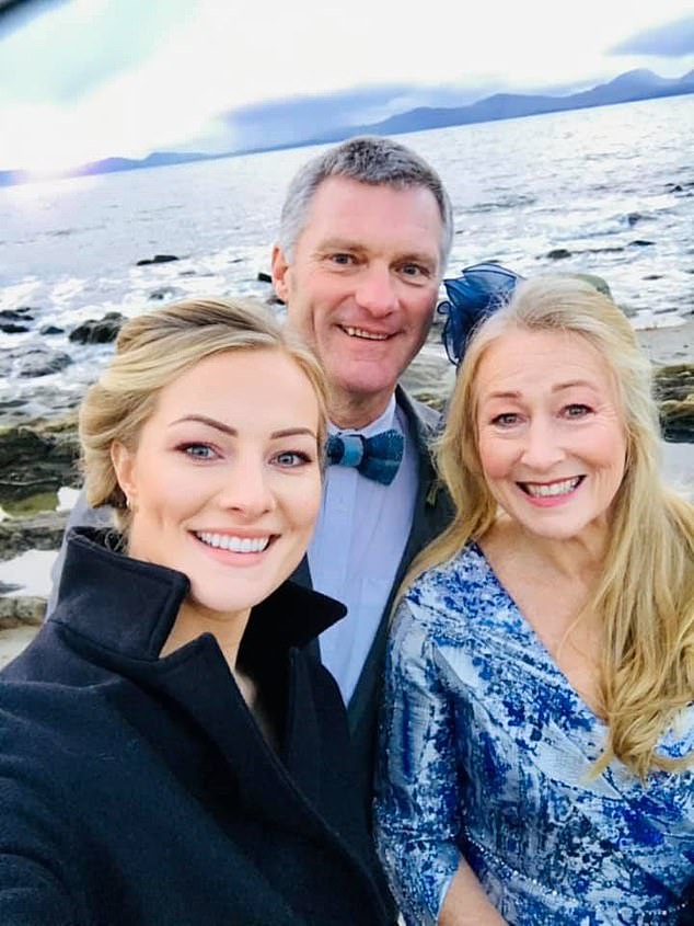 Pictured: Jade Damarell & mum Liz Samuel & dad Andrew Samuel