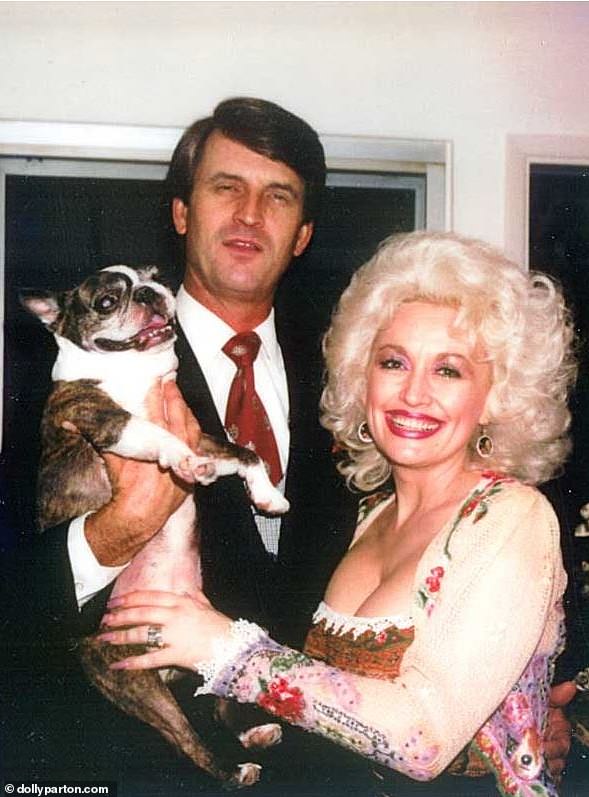 'I'm so thankful. I've gotten so many cards, letters, flowers, from all over the world,' she shared before jokingly adding. 'I had no idea Carl Dean was so famous'