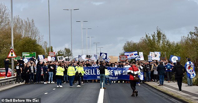 Reading fans have protested against their owner Dai Yongge and called for change to stop other clubs facing the same fate