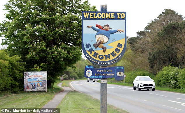 The party leader also revealed eight defections to Reform by local Skegness Urban District Society (SUDS) councillors, including the Mayor and Deputy Mayor of Skegness