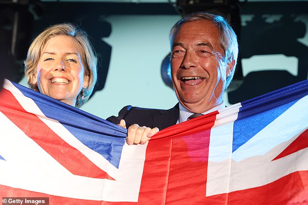 Reform leader Nigel Farage joins Dame Andrea Jenkyns to celebrate her win as Great Lincolnshire's new mayor