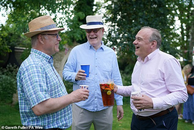 Leader Sir Ed Davey (right) had earlier claimed the Lib Dems were now ¿the party of Middle England¿