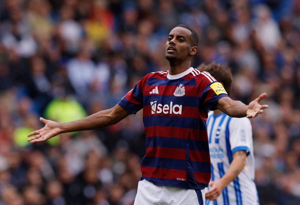 Alexander Isak of Newcastle United celebrating a goal.