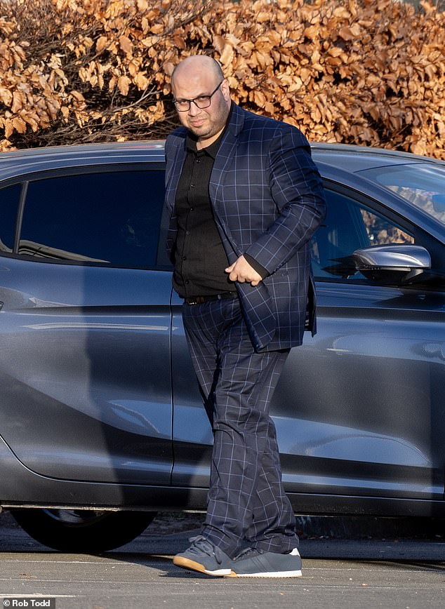 Hassan Malik, solicitor from HM Legal Ltd, said he was happy to proceed with a bail application despite the reporter three times raising his concern that the immigrant and guarantor would not know each other, and being aware that the guarantor was being paid £3000
