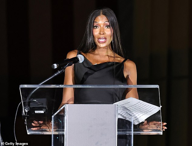 Anna told the audience: 'I am a very punctual person, and I have the honour of presenting tonight to someone who is often late,' Naomi was later given the award by Samira Nasr and said: 'It wasn't my choice to have the other lady, I'd much rather have this one'