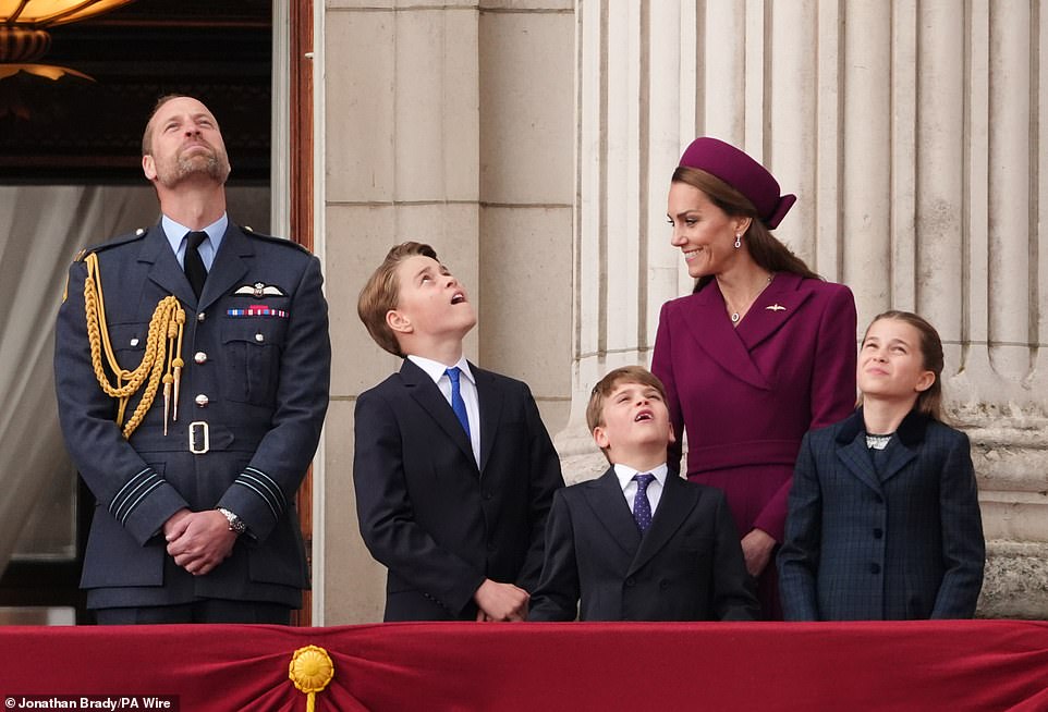 The Waleses were seen looking up at the sky as they enjoyed the fly-past with one another today