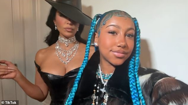 Before hitting the famous steps leading up to the The Metropolitan Museum of Art, the two posted a few TikTok's together showing off their looks
