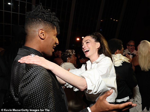 Anne Hathaway put on an animated display during her one-on-one convo with Jon Batiste