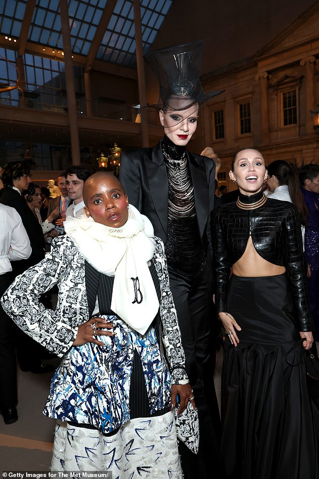 Janicza Bravo, Jordan Roth, and Miley Cyrus struck a pose together inside the A-list event