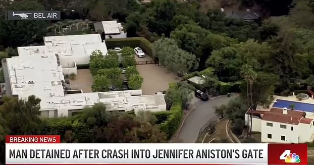 Aerial view of Jennifer Aniston's home.