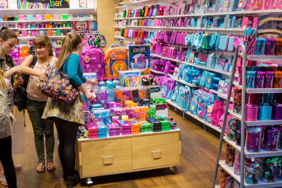 Australia, Victoria Melbourne Central Business District CBD Central sale shopping sale display Smiggle stationery office supply store teen girl friends center mall. (Photo by: Jeff Greenberg/Universal Images Group via Getty Images)