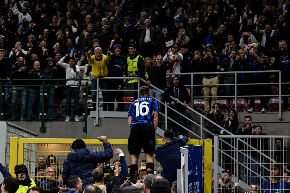 Davide Frattesi of FC Internazionale Milano celebrates a goal.