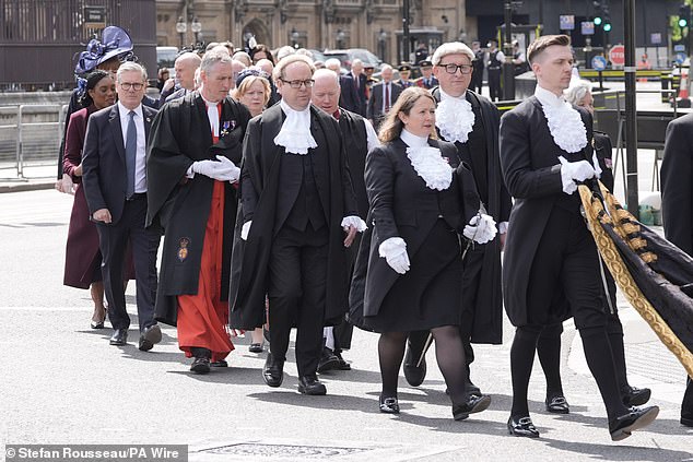 Conservative leader Kemi Badenoch (left) and Prime Minister Sir Keir Starmer (third from left)