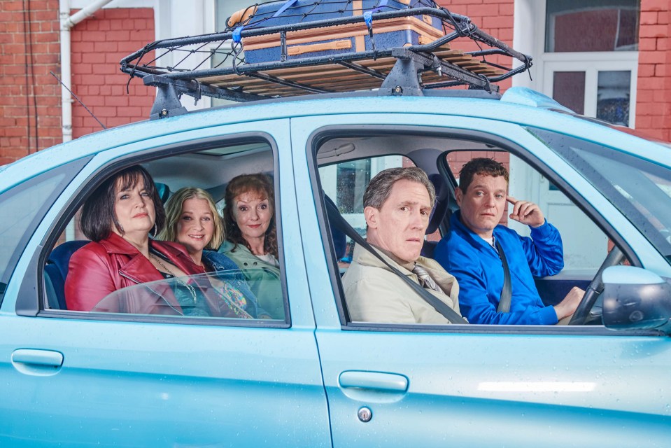 Photo of the cast of Gavin & Stacey in a car.