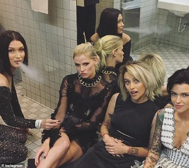 At the 2017 Met Gala she could be seen blowing smoke in a sneaky photo in the bathroom alongside Lara Stone, Paris Jackson and Ruby Rose (seen)