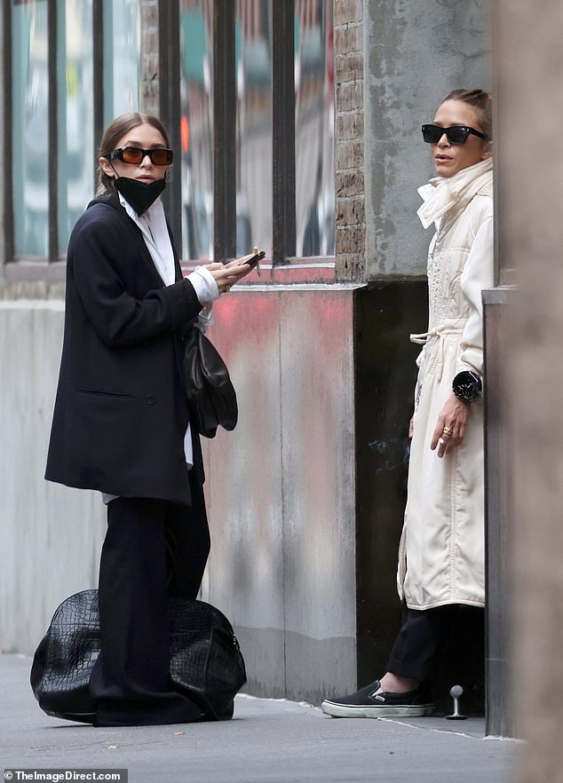 Mary-Kate and Ashley Olsen soon shed their child star image, as they became famous for often being snapped enjoying a smoke break together, particularly outside The Row¿s New York City office (seen in 2021)