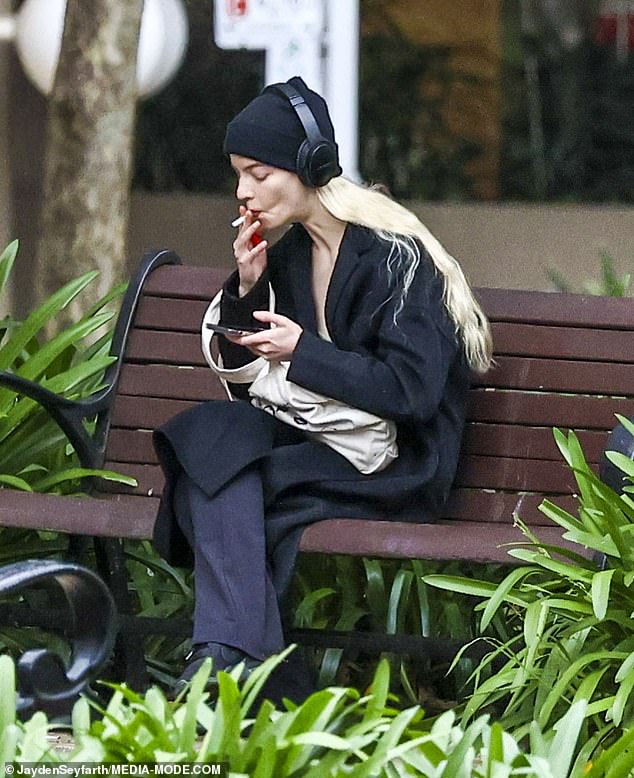 While filing Furiosa in Australia in 2022, she was seen having a cigarette mid-stroll in Sydney 's Hyde Park (seen)