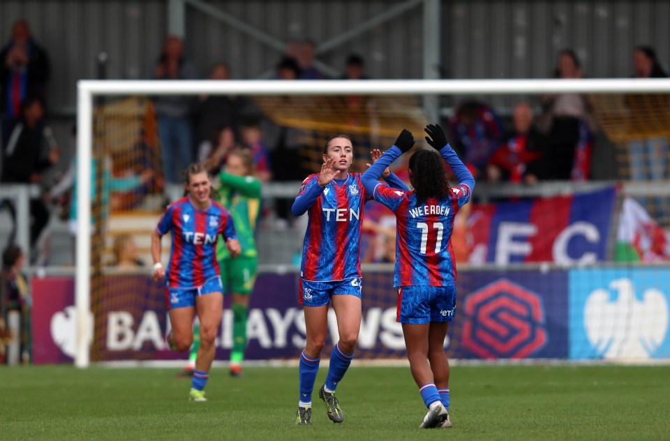 Crystal Palace players celebrating a goal.
