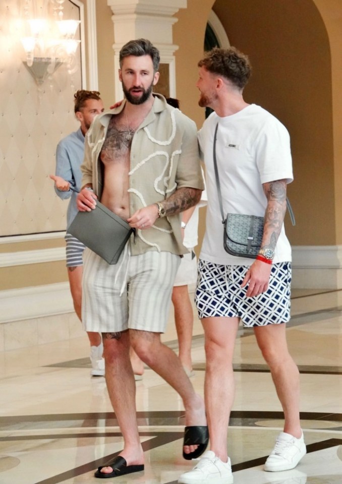 BGUK_3234018 - Las Vegas, NV - *PREMIUM-EXCLUSIVE* - MUST CALL FOR PRICING BEFORE USAGE - The Wrexham Football Club players enter the Las Vegas spirit as they celebrate their latest league triumph. ....The players were at the Bellagio hotel enjoying downtime, and some had taken photos throughout the hotel and casino.....At one point, footballer Dan Scarr was seen hijacking a joyriding maintenance cart through the Bellagio casino as stunned guests looked on!....Pictured: Ollie Palmer and Dan Scarr....BACKGRID UK 9 MAY 2025 ....UK: +44 208 344 2007 / uksales@backgrid.com....USA: +1 310 798 9111 / usasales@backgrid.com....*Pictures Containing Children Please Pixelate Face Prior To Publication*
