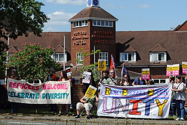 A counter protest was also held outside the Potters International Hotel, with the pro-migrant group urging people to 'celebrate diversity' via their own signs