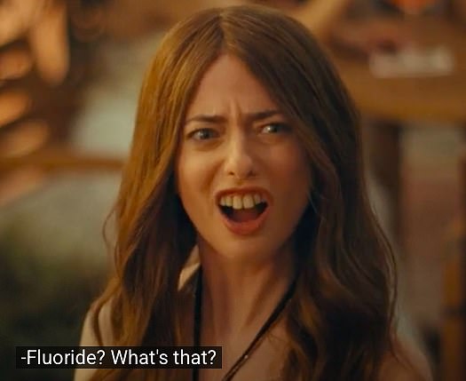 Four weeks earlier the show ran a sketch spoofing The White Lotus, to praise from Walton but horror from Aimee, who was played by Sarah Sherman with huge prosthetic teeth (pictured)
