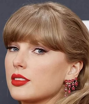 Taylor Swift is often complimented for her very natural 'girl next door' look