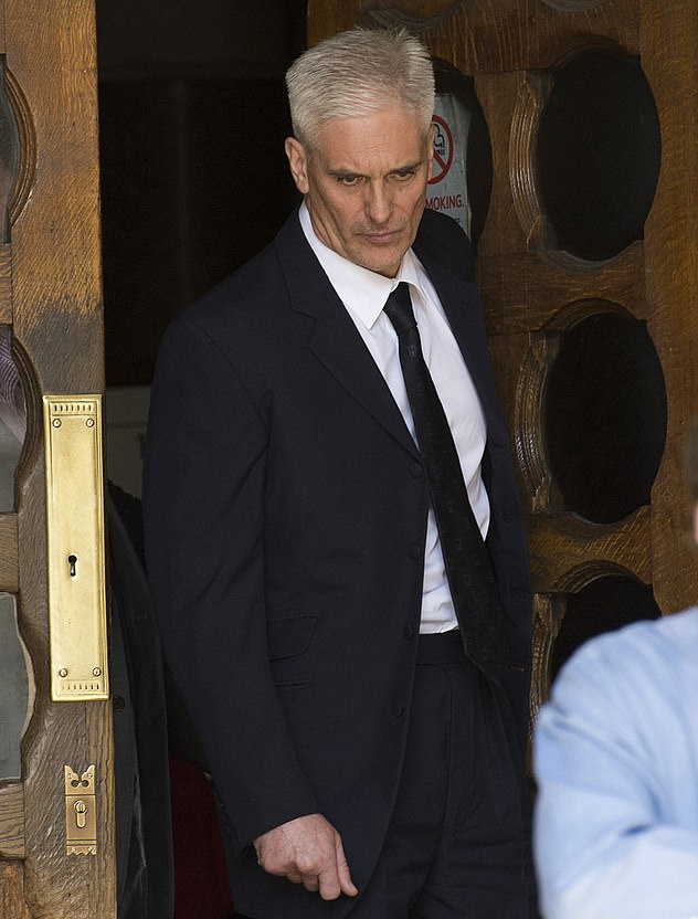 Gangster David Hunt leaving the High Court in London in 2013