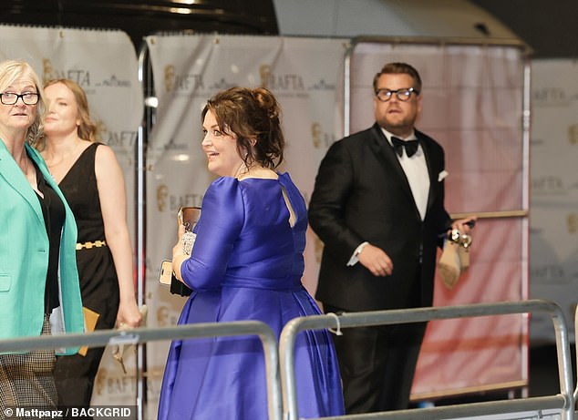 Winner Ruth clutched onto her gong, while leaving her pal to hold her shoes