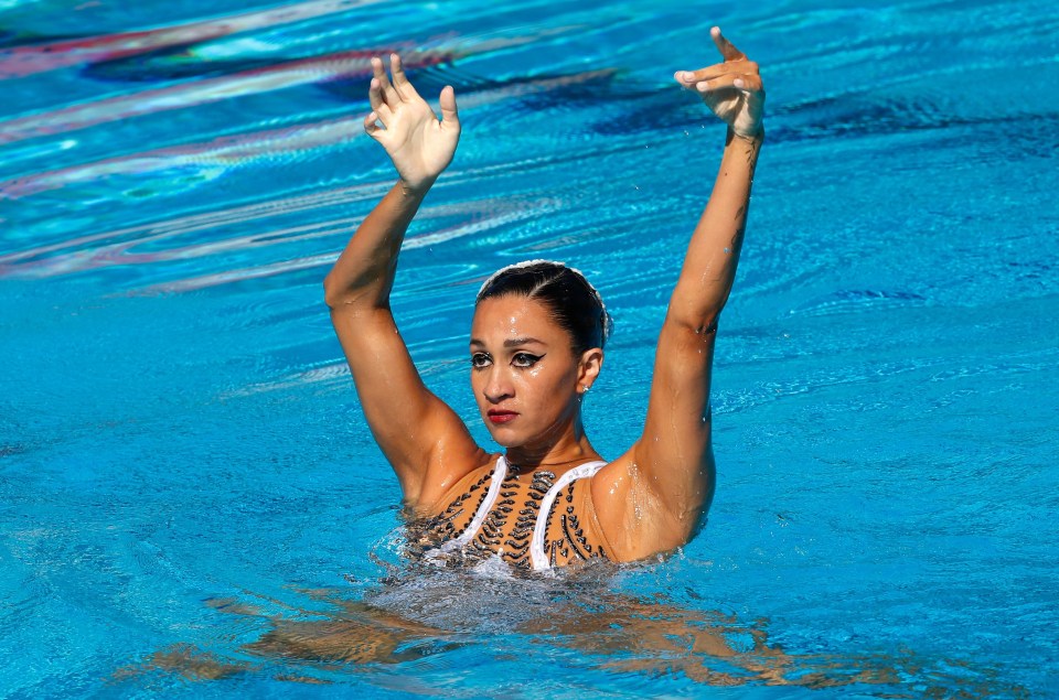 Anita Alvarez of the USA competing in artistic swimming.