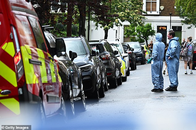Police forensics officers seen near the home of Sir Keir Starmer -- May 12, 2025