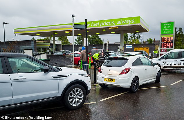 Forecourt Trader estimates that there are 422 fuel station drive-offs reported each week in the UK