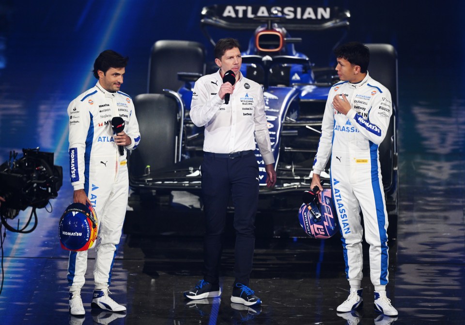 Carlos Sainz, James Vowles, and Alex Albon at an F1 event.