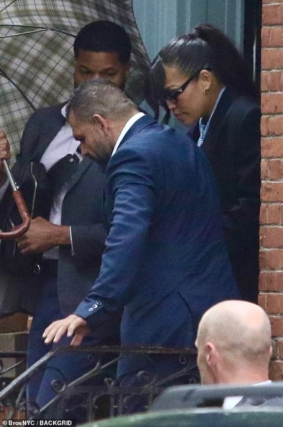 New York City, NY  - Cassie Ventura was seen heading to court amid the high-profile P Diddy trial in downtown Manhattan.  Pictured: Cassie Ventura  BACKGRID USA 15 MAY 2025   BYLINE MUST READ: BrosNYC / BACKGRID  USA: +1 310 798 9111 / usasales@backgrid.com  UK: +44 208 344 2007 / uksales@backgrid.com  *UK Clients - Pictures Containing Children Please Pixelate Face Prior To Publication*