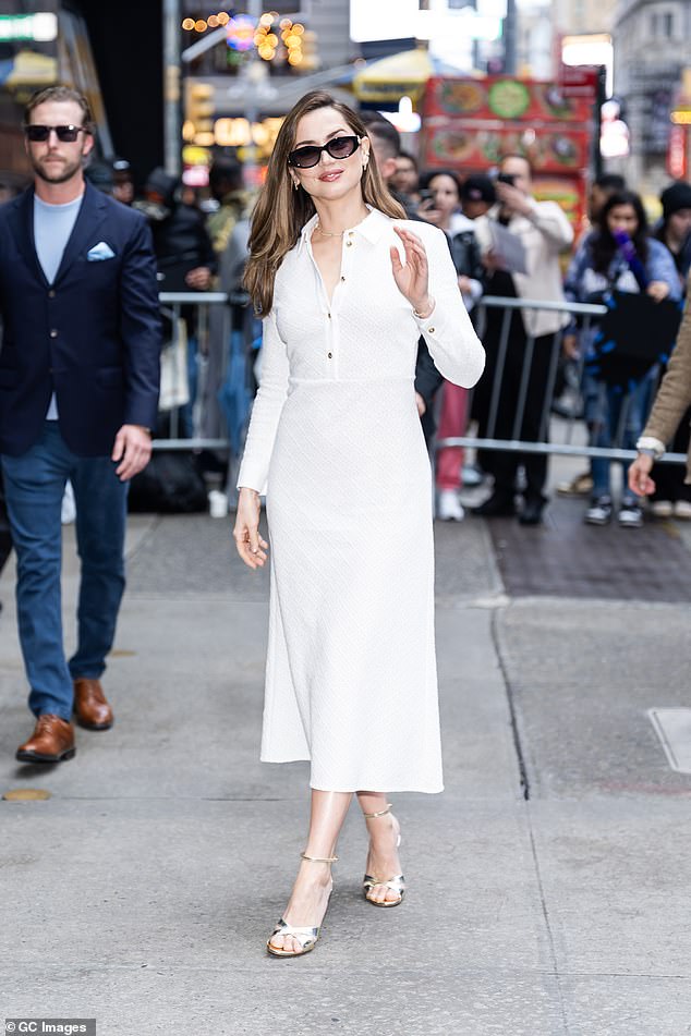 Flashing a big smile, Ana added about working with Tom, 'I¿m so excited'