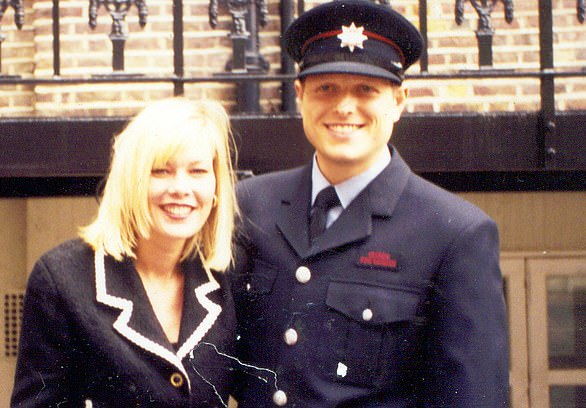 Bill Faust 36, one of two fireman who died trying to save two brothers from a blaze in Bethnal Green in 2004