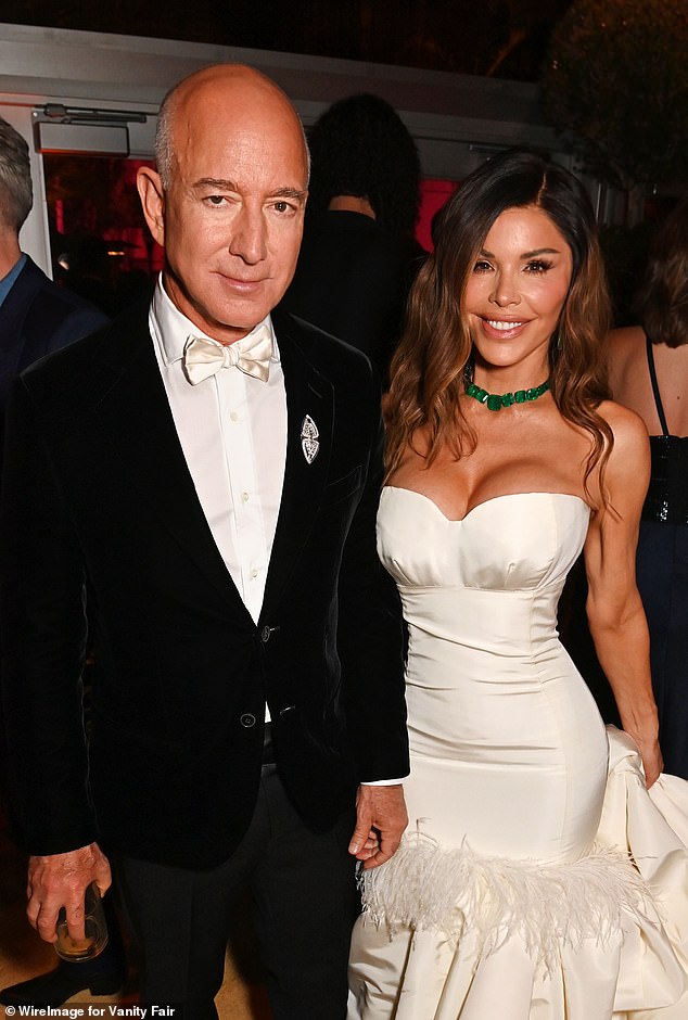 Four years after their affair was revealed to the world by the National Enquirer, Jeff asked Lauren to marry him, gifting her a pear diamond estimated to be worth at least $2million