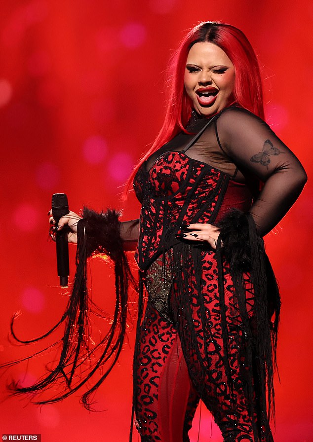 The chorus sees Miriana sing 'serving kant,' and it's believed to sound like a phrase used in drag culture ¿ with the c-word ¿ as a term of empowerment