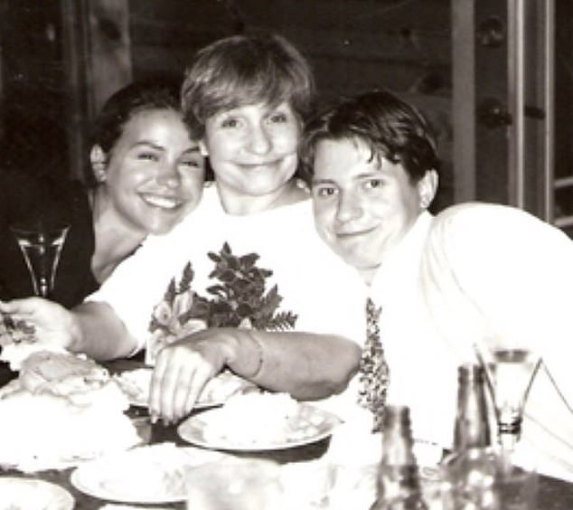 She revealed on Instagram in 2019 that she was made fun of on the first day of kindergarten for bringing a smelly sardine sandwich for lunch. She's seen with her mom and brother