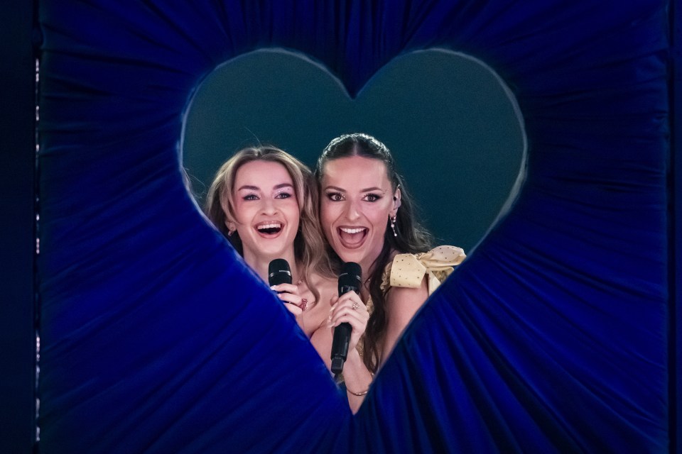 Remember Monday performing at Eurovision.