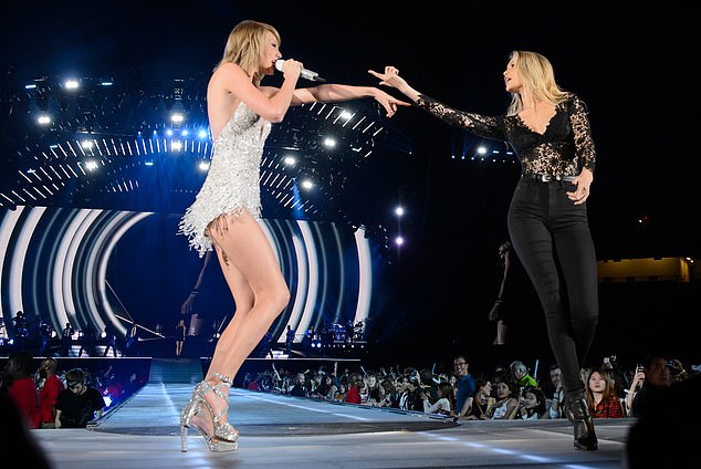 The insider noted that Hadid, 30, 'hasn¿t necessarily chosen sides' between Lively and Swift and the current status of their friend circle is a 'reflection of the closeness her and Taylor have shared over the years.' Seen here on May 30, 2015