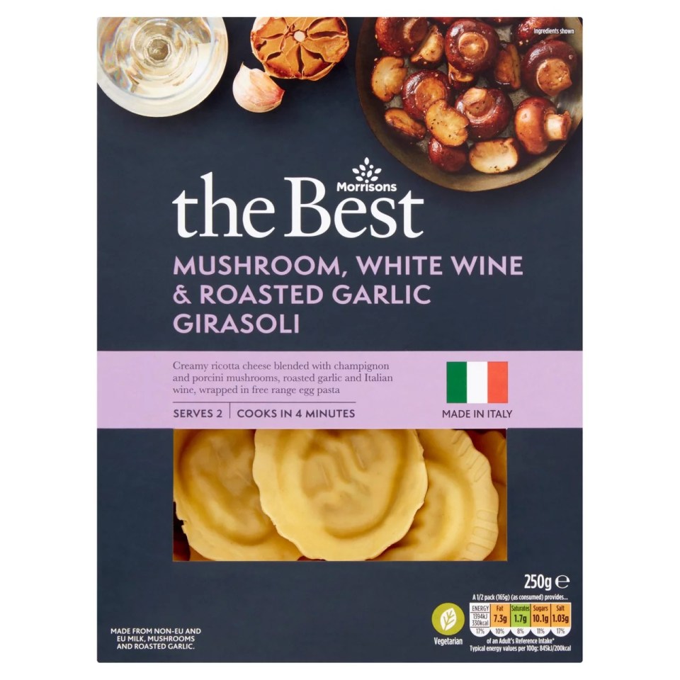 Morrison's The Best Mushroom, White Wine & Roasted Garlic Girasoli pasta package.