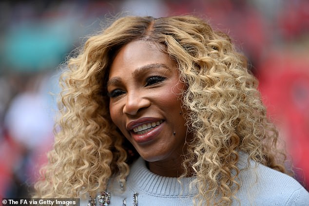 Showcasing her natural beauty, the athlete flaunted her stunning blonde curls and opted for a minimal makeup look