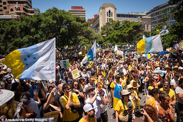 Thousands of protestors gathered in Tenerife with flags and drums