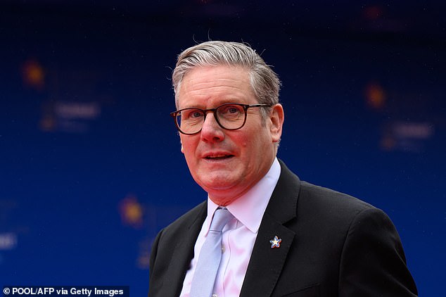 Ebid¿s case highlights a shift in strategy by Sir Keir Starmer's government and law enforcement agencies to tackle the people smuggling gangs 'upstream'
