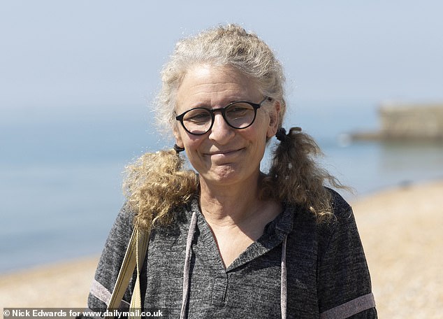 Deb Klein, a photographer who used to live in Brighton, said seagulls often divebomb plates in cafes