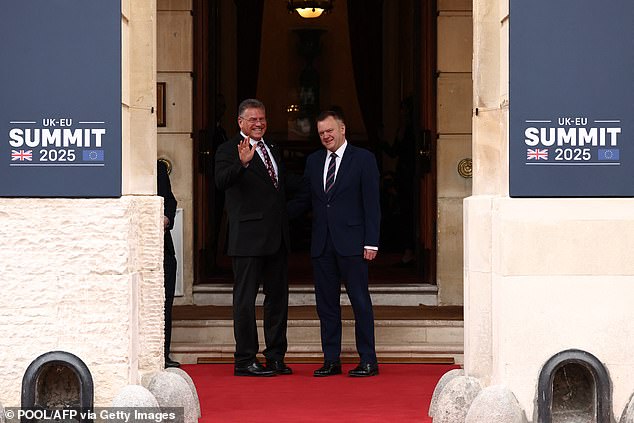 The EU's Maros Sefcovic (left) was greeted by Europe minister Nick Thomas-Symonds today